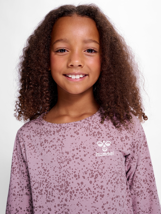 hmlCAROLINA NIGHT DRESS L/S, 3549, model