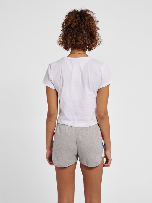 hmlIC TEXAS CROPPED T-SHIRT, WHITE/TRUE BLUE, model