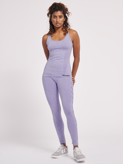 hmlCI SEAMLESS TOP, LAVENDER MELANGE, model