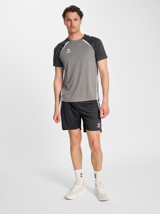 hmlLEAD 2.0 SHORTS, ASPHALT, model