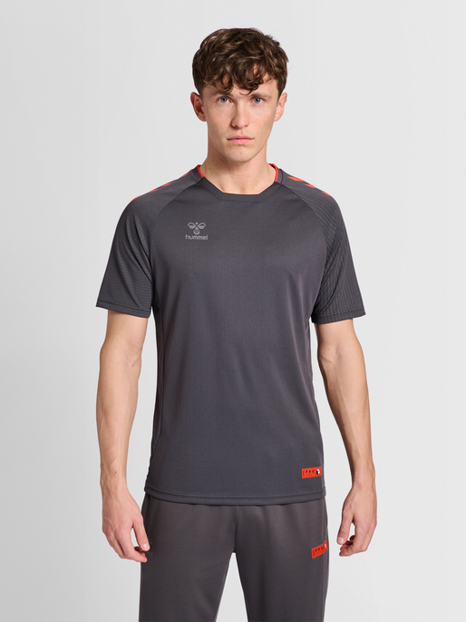 hmlPRO GRID TRAINING JERSEY S/S, FORGED IRON/QUIET SHADE, model