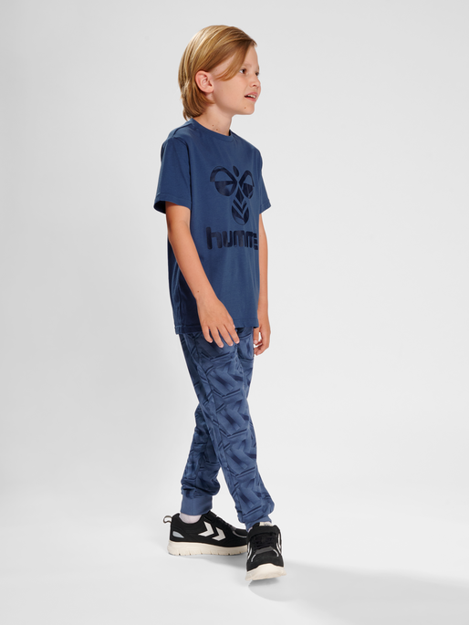 hmlSOFUS T-SHIRT S/S, 7050, model