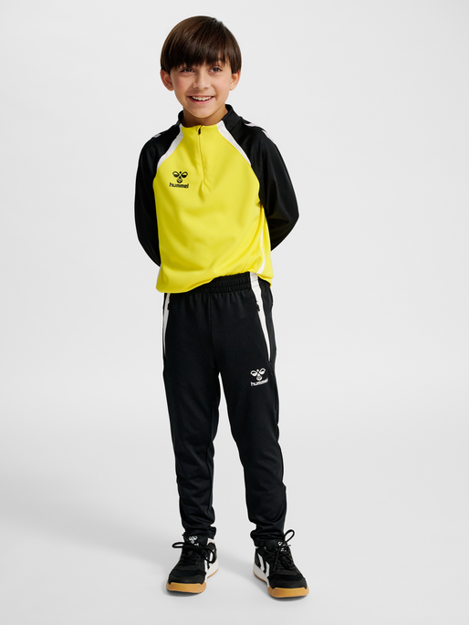 hmlLEAD 2.0 TRAINING PANTS KIDS, BLACK, model
