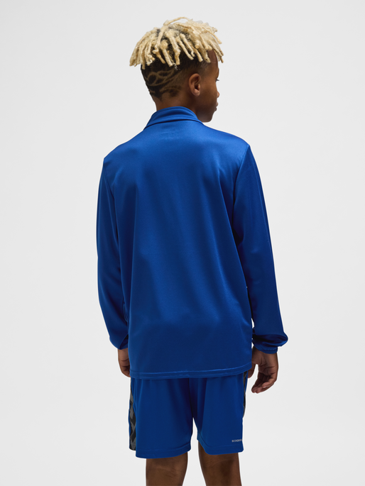 hmlESSENTIAL TRACK JACKET KIDS, TRUE BLUE, model