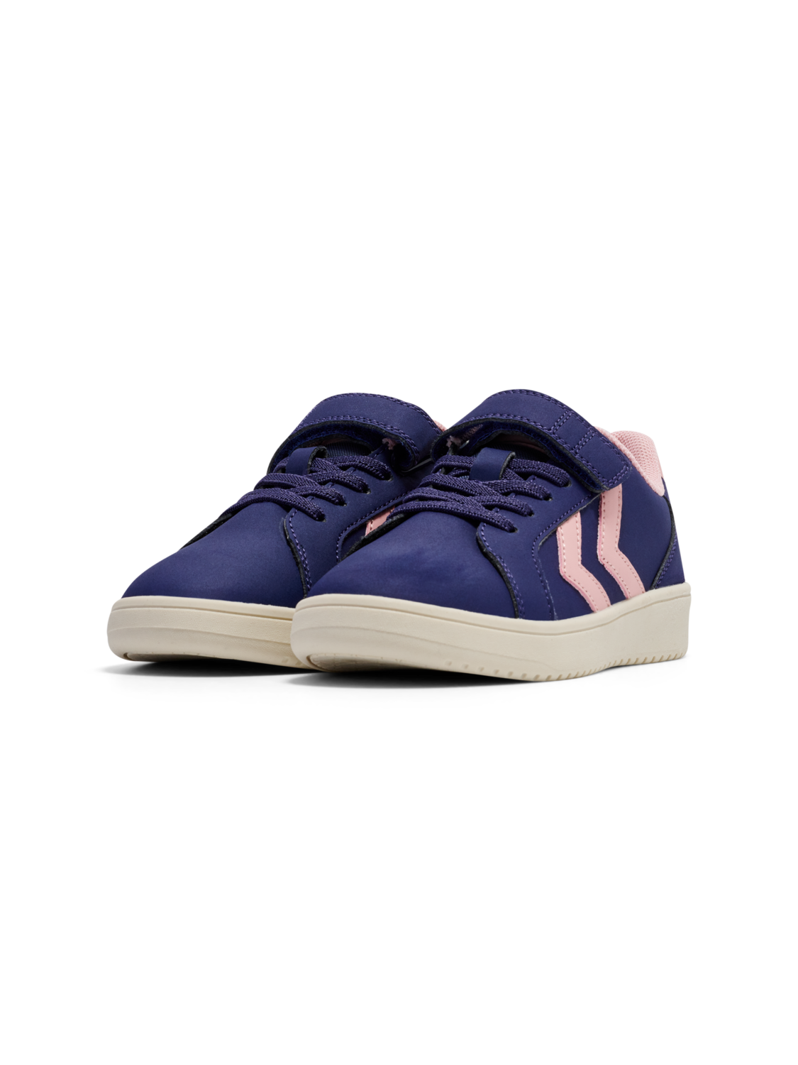 DERBY COURT SN JR, ASTRAL AURA, packshot