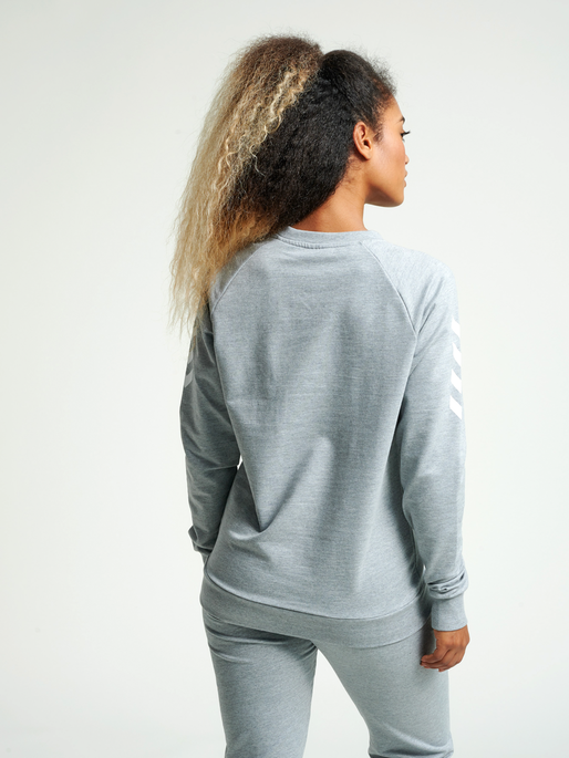 HMLGO COTTON SWEATSHIRT WOMAN, GREY MELANGE, model