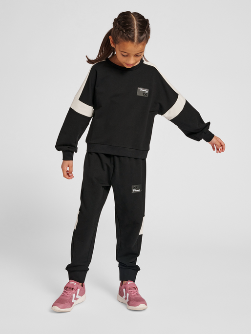 hmlMARLEE PANTS, BLACK, model