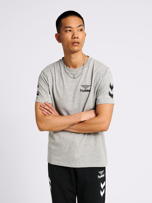 hmlHIVE COTTON TEE, 2006, model