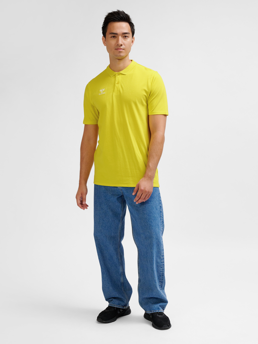 hmlGO 2.0 POLO, BLAZING YELLOW, model