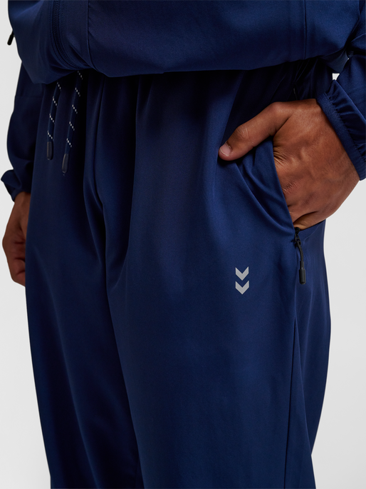 hmlFAST PANTS, DRESS BLUES, model