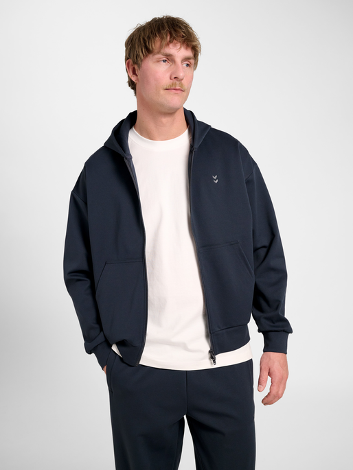 hmlDEFENDER ZIP HOODIE, EBONY, model