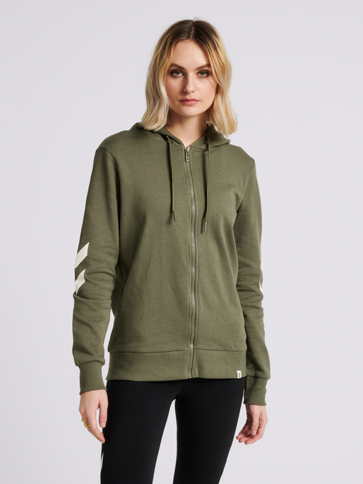 hmlLEGACY ZIP HOODIE, BEETLE, model