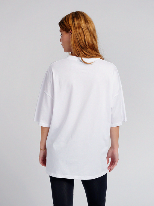 hmlMARATHONA T-SHIRT, 9001, model