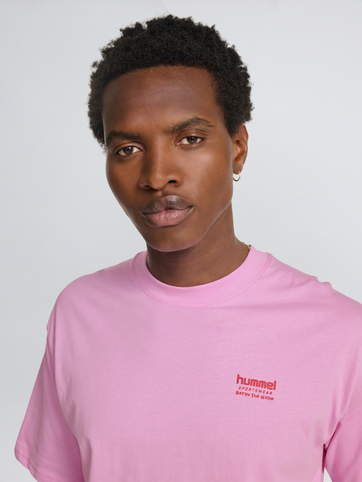 hmlLOOSE T-SHIRT S/S HSW FOOTBALL, PASTEL LAVENDER, model
