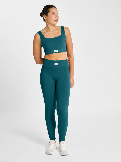 hmlPULSE SEAMLESS RIB BRA, BALSAM, model