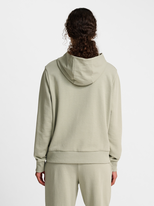 hmlPULSE W SWEAT HOODIE, SEAGRASS, model