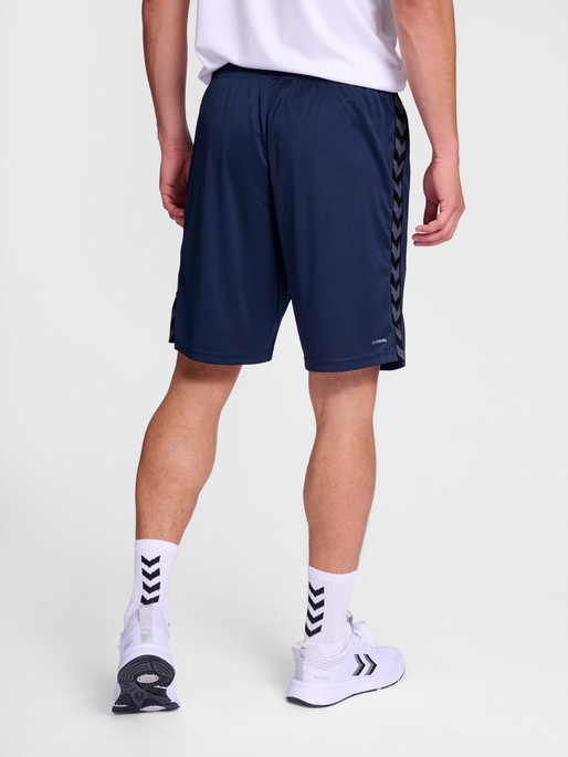 hmlAUTHENTIC PL SHORTS, MARINE, model