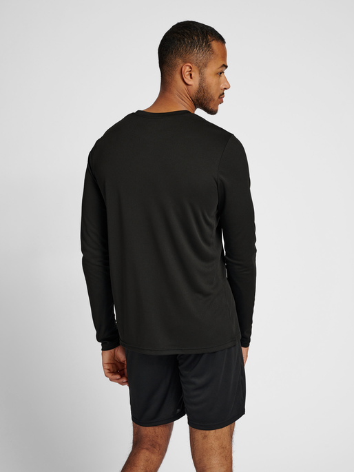 hmlTE TIHALT T-SHIRT L/S, BLACK, model