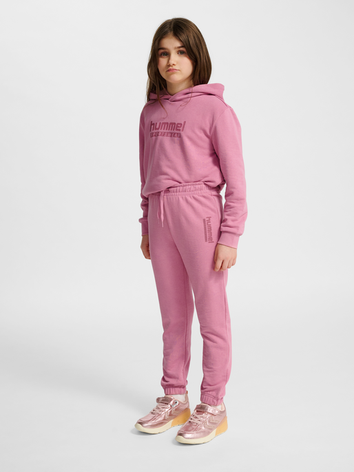 hmlJR BASE REGULAR PANTS, POLIGNAC, model