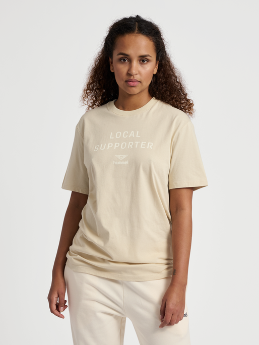 hmlHIVE OWEN T-SHIRT, 2939, model