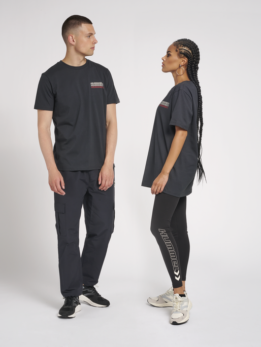 hmlCHRISTOFFER T-SHIRT, 7381, model