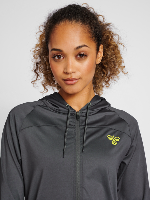 hmlGG12 TRAINING HOODIE WOMAN, FORGED IRON, model