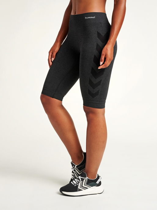 hmlCI SEAMLESS CYCLING SHORTS, 1502, model