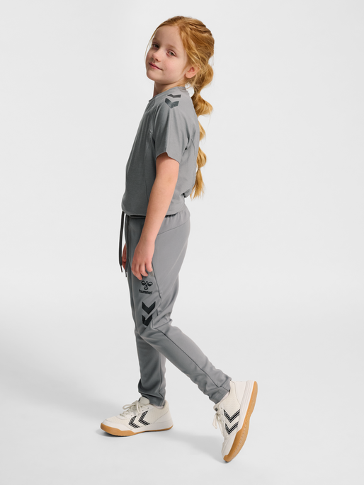 hmlCIMA 2.0 PANTS KIDS, ALLOY, model