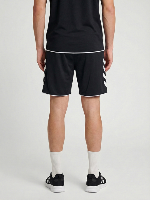 hmlCORE 2.0 SHORTS, BLACK/WHITE, model