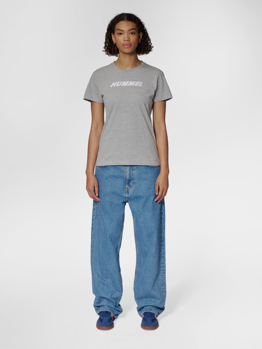 hmlELEMENTAL LOGO COTTON TEE WOMAN, GREY MELANGE, model