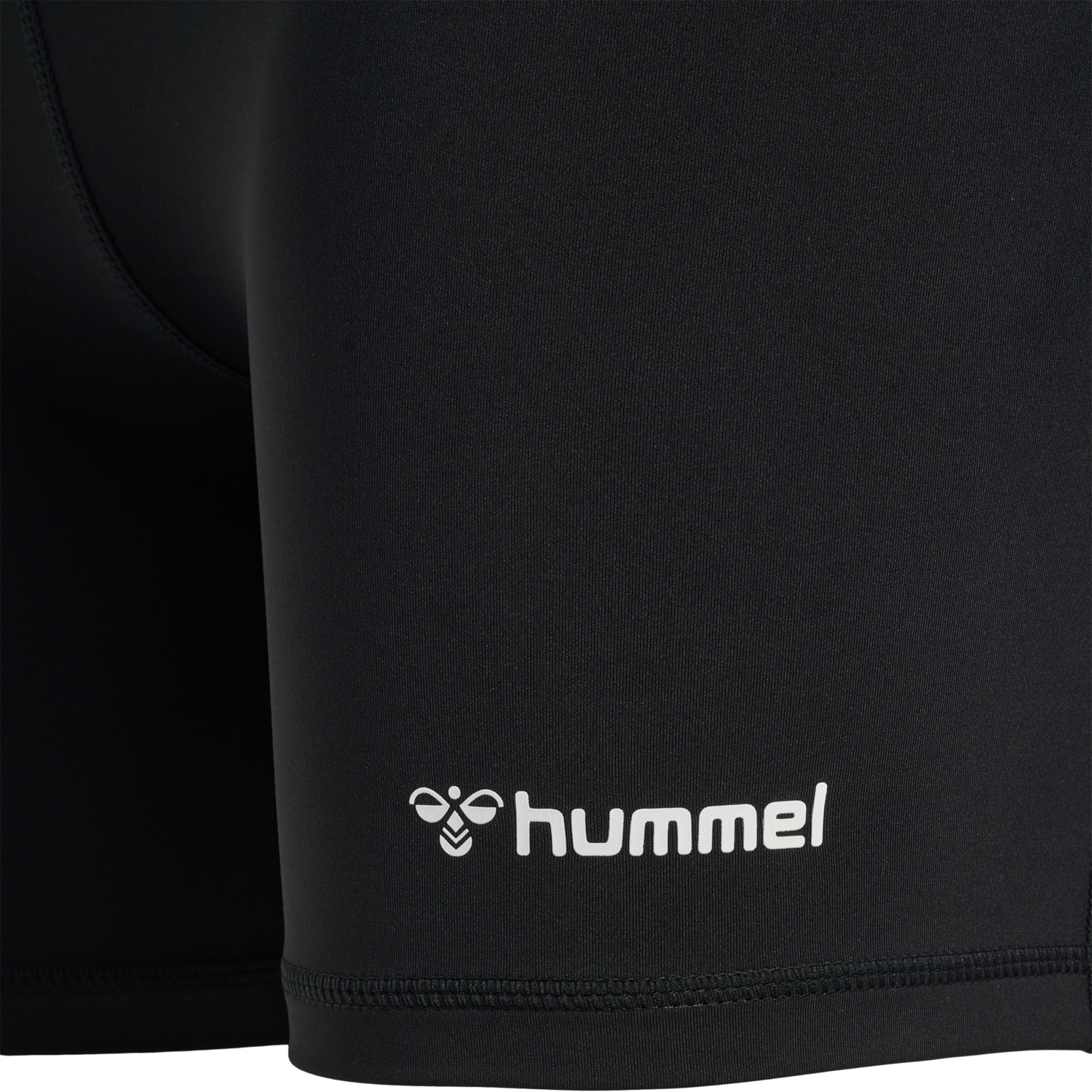 hmlMT ACTIVE HW TIGHT SHORTS, BLACK, packshot