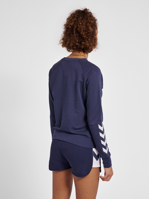 hmlNONI 2.0 SWEATSHIRT, PEACOAT, model