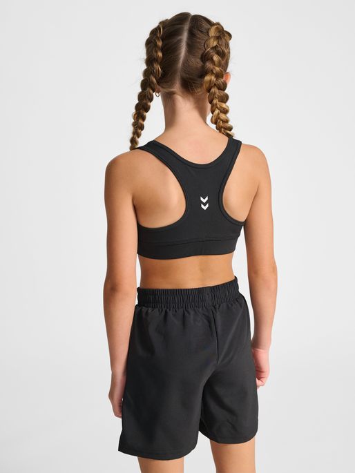 hmlJR PULSE SHORT TOP, BLACK, model