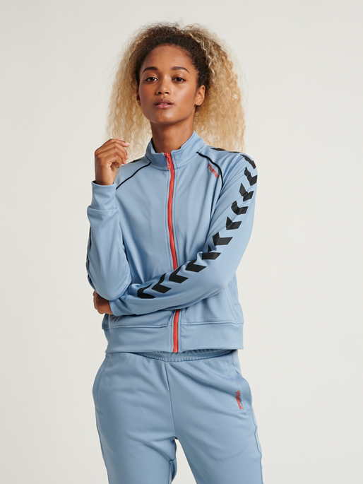 hmlZIBA SHORT ZIP JACKET, 7986, model