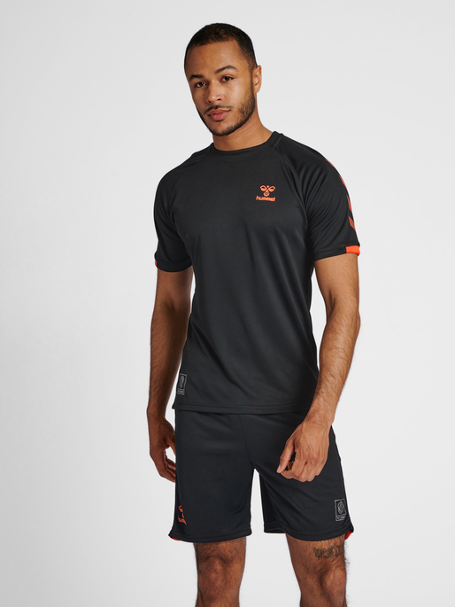 hmlGG12 ACTION JERSEY S/S, 2953, model