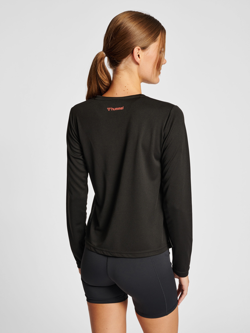 hmlMT FRI MESH T-SHIRT L/S, BLACK, model