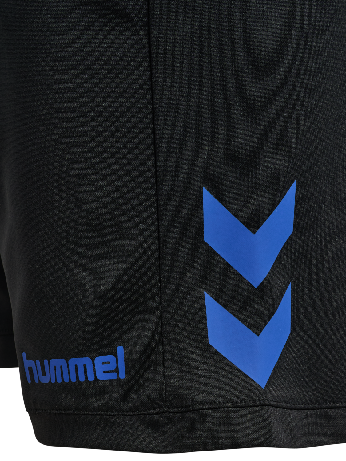 hmlBLAZE CLUB 26 POLY SHORTS, BLACK/BLUE, packshot