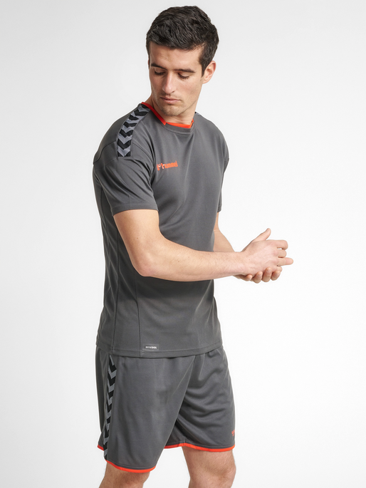 hmlAUTHENTIC POLY JERSEY S/S, ASPHALT, model