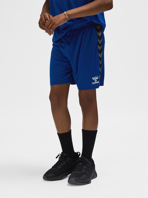 hmlAUTHENTIC PL SHORTS KIDS, TRUE BLUE, model