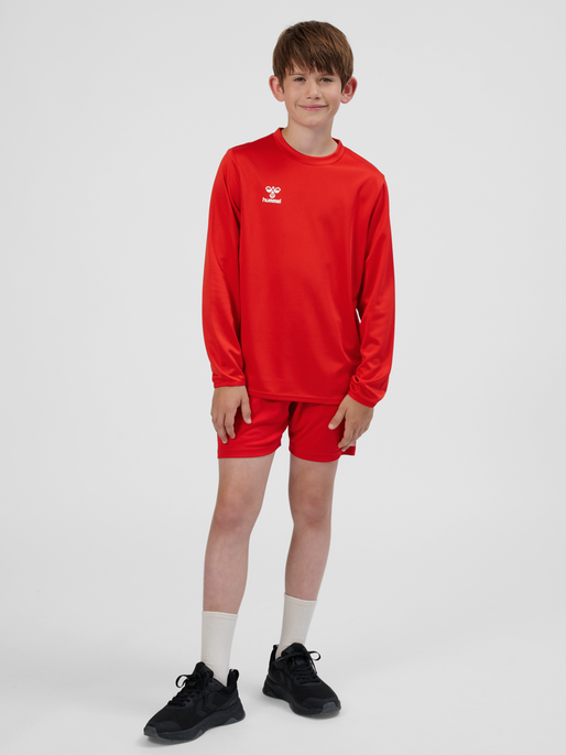 hmlESSENTIAL SWEATSHIRT KIDS, TRUE RED, model