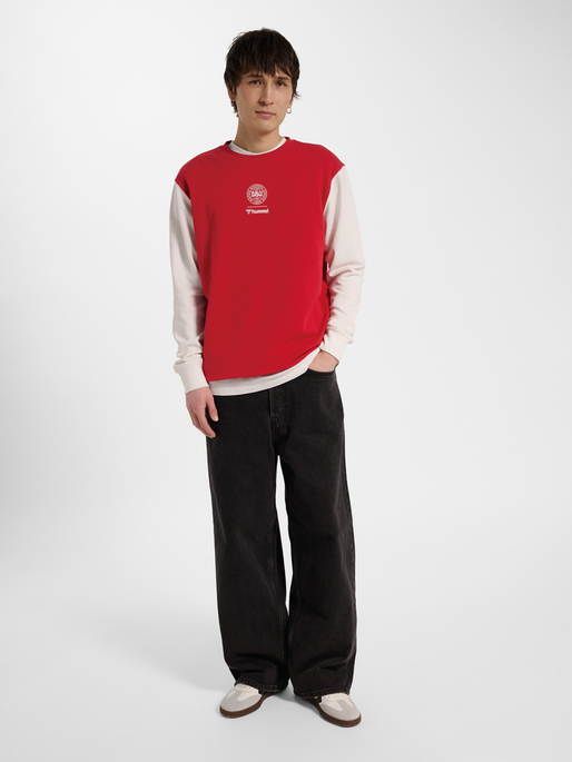 DBU 26 FAN RED-WHITE CREW NECK, TANGO RED/WHITE, model