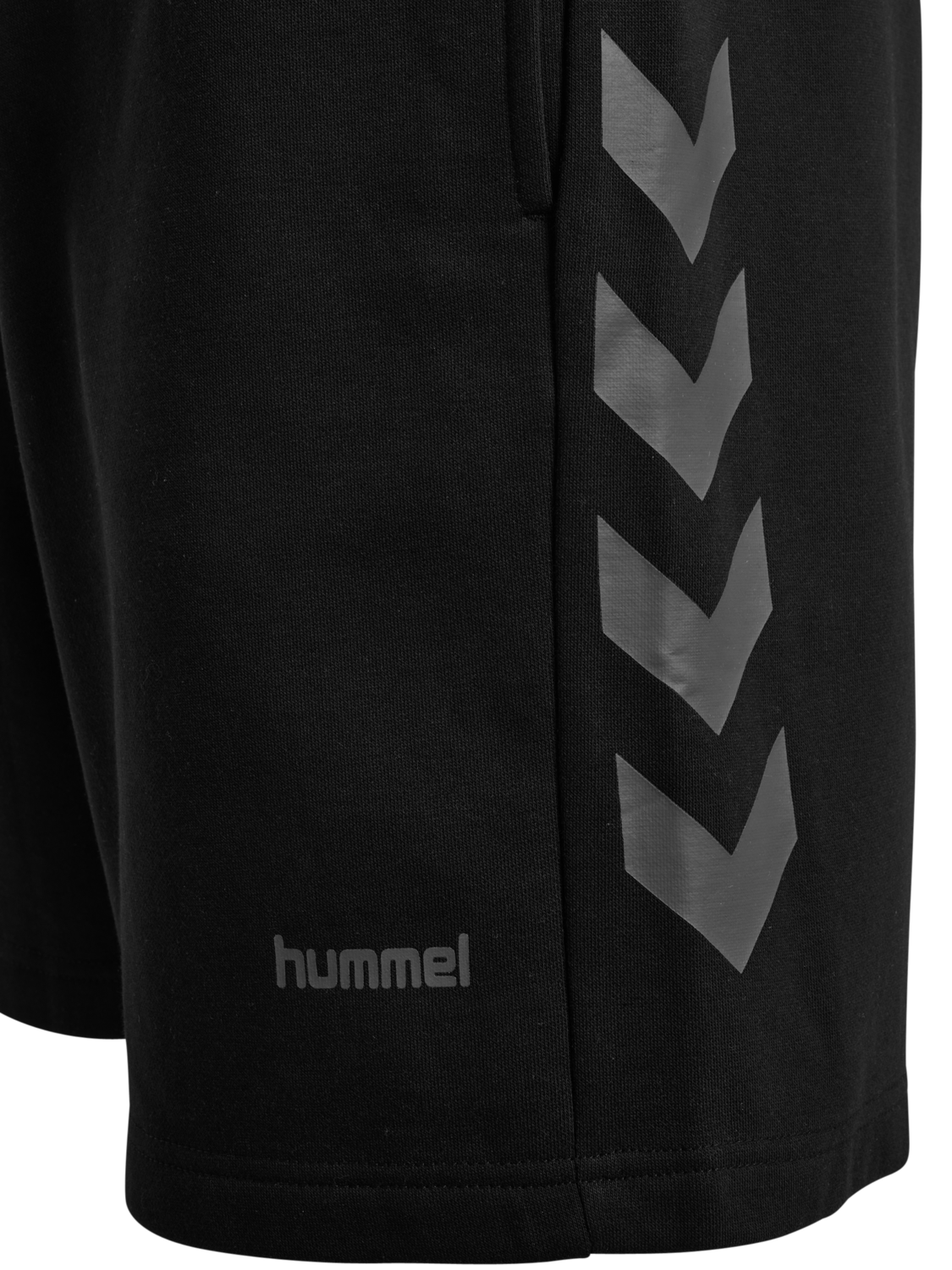 hmlKEEPER CHEVRON SHORTS, BLACK, packshot