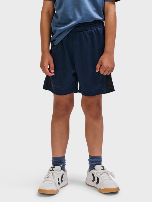 hmlMULTI PL SHORTS KIDS, DRESS BLUES, model