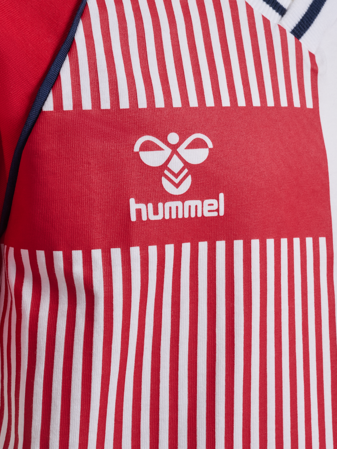hmlJR REG DBU STRIPY T-SHIRT S/S, TANGO RED, packshot