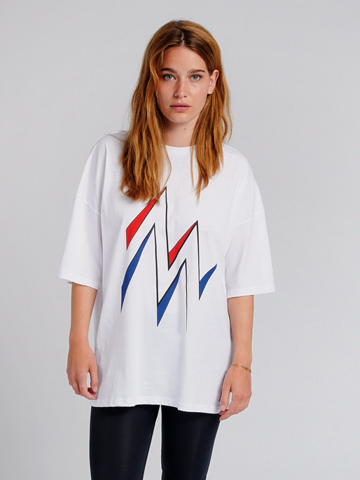 hmlMARATHONA T-SHIRT, 9001, model