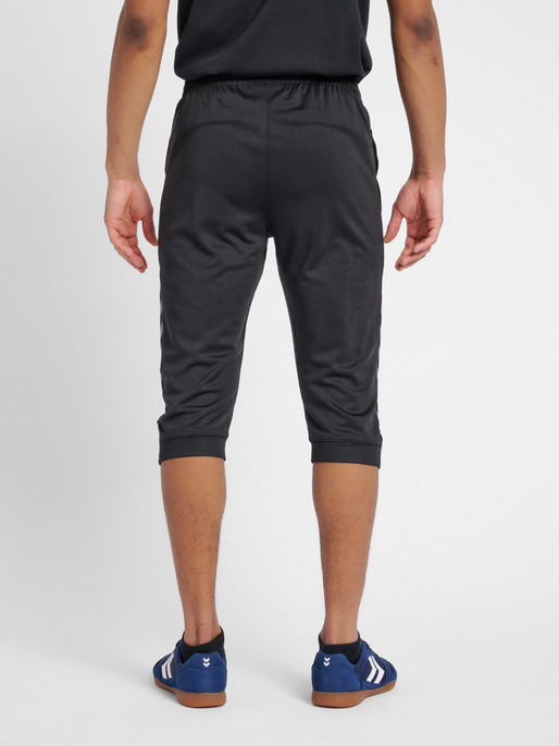 hmlAUTHENTIC 3/4 PANT, BLACK/WHITE, model