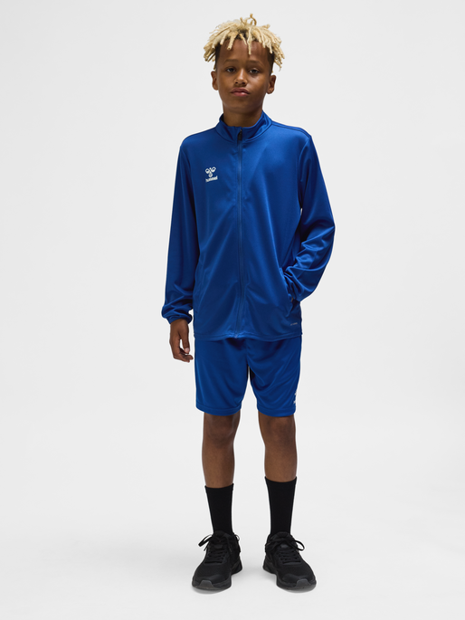 hmlESSENTIAL TRACK JACKET KIDS, TRUE BLUE, model
