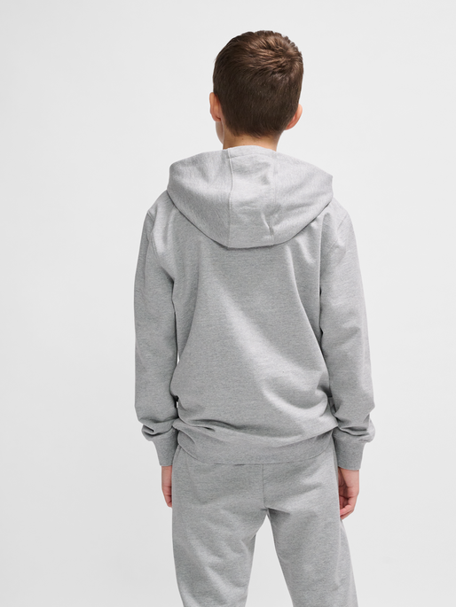 hmlGO 2.0 LOGO HOODIE KIDS, GREY MELANGE, model