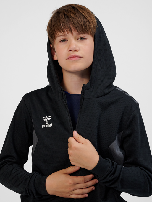 hmlAUTHENTIC PL ZIP HOODIE KIDS, BLACK, model