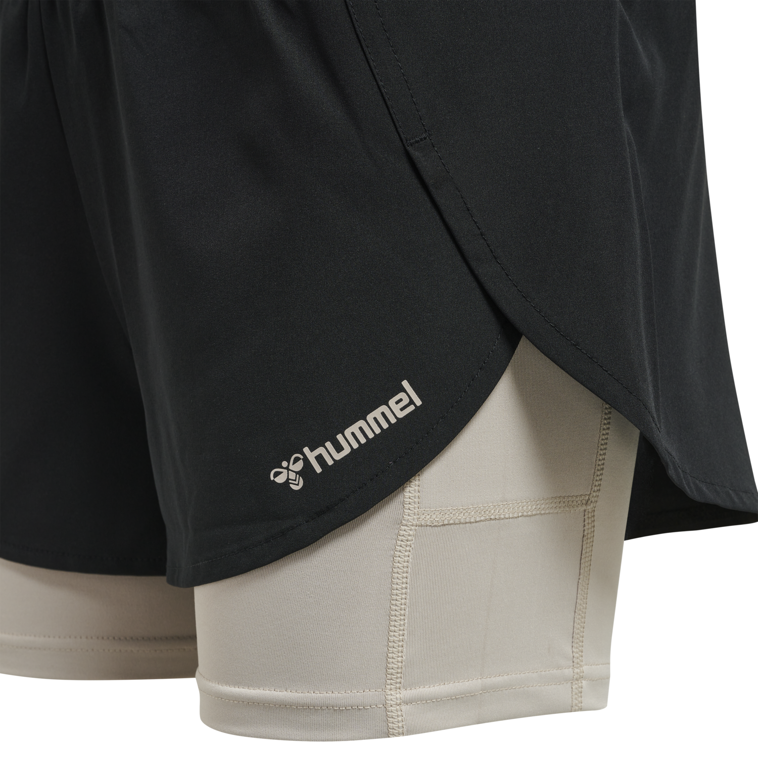 hmlMT TRACK 2 IN 1 SHORTS, BLACK, packshot